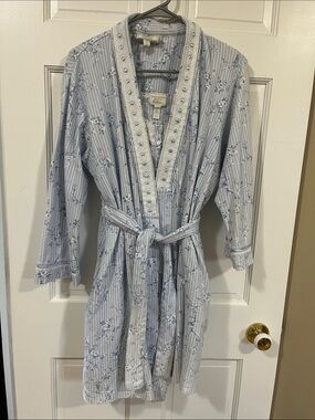 Charter Club nightdress and robe set